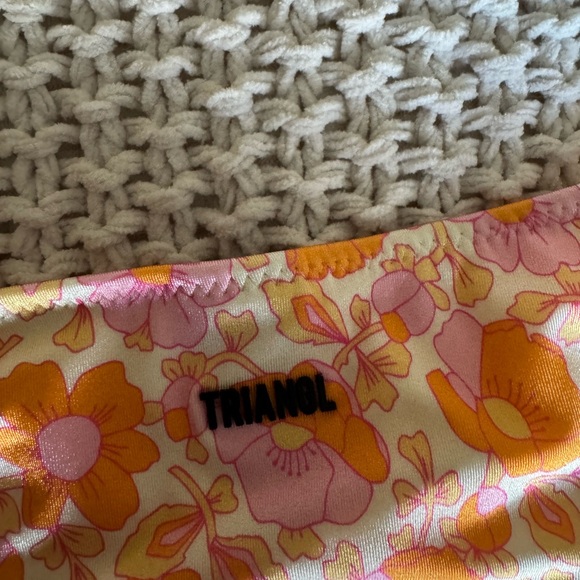 Cute flowered Triangl bikini bottom - Picture 4 of 4